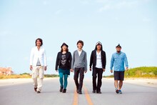 たくさんのHYシンカー（仲間）との「絆（Relation）」が詰め込まれたHY初のボックスセットが登場。