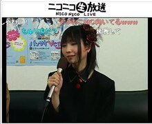 ニコニコ生放送「SKE48『バンザイVenus（劇場盤）』握手会バックステージからメンバーが生中継！」の放送画面。
