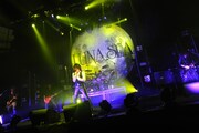写真は「LUNA SEA 3D IN LOS ANGELS」の1シーン。(C)2011 by LUNA SEA inc.