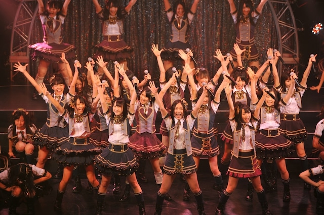 写真は5月2日の赤坂BLITZ公演の模様。 (C)PYTHAGORAS PROMOTION