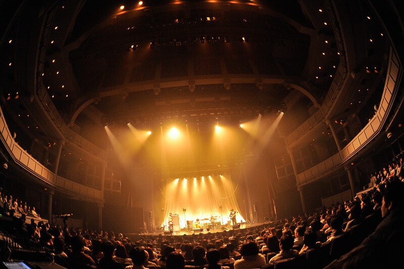 ライブDVDは7月27日に2枚組仕様で発売。詳細は後日発表される。