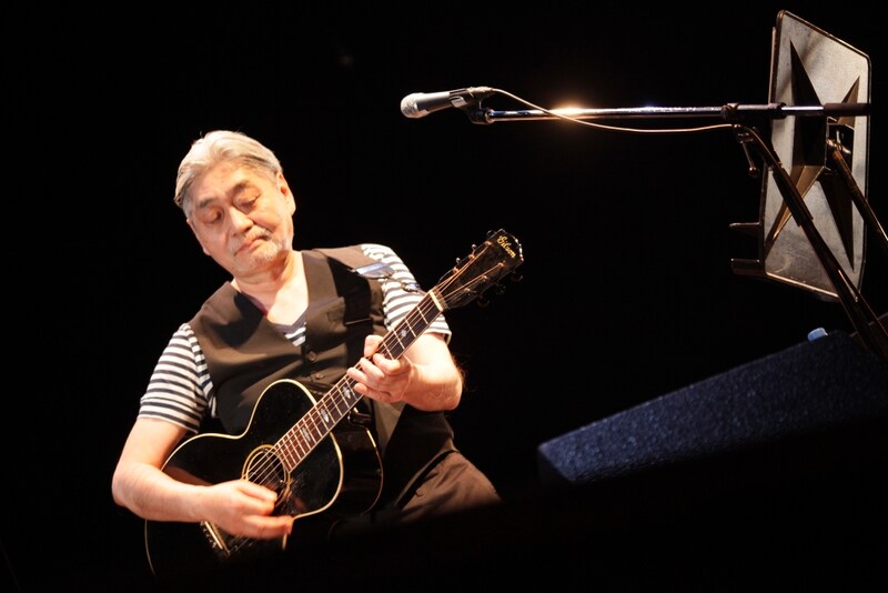 写真は「細野晴臣『HoSoNoVa』コンサート」の模様。