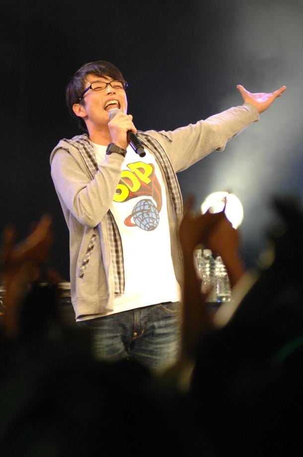 「モテキ」の主人公・藤本幸世役を演じる森山未來。