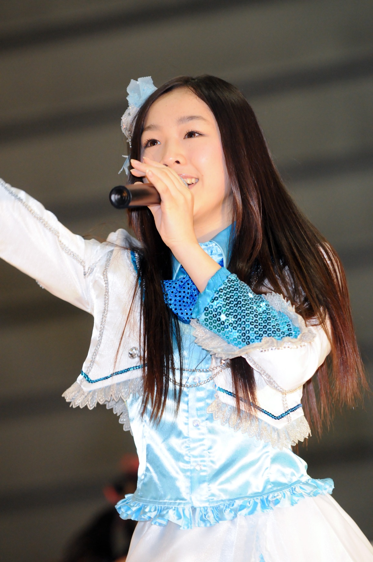 石田安奈
