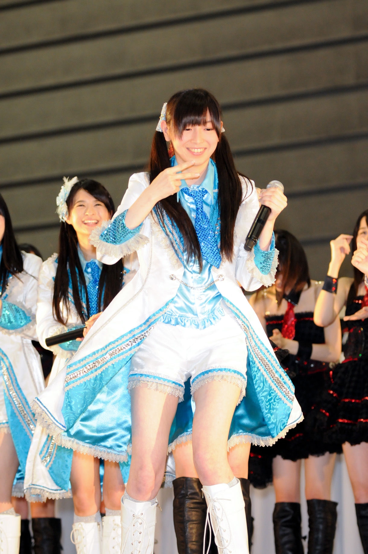 大矢真那