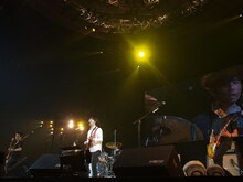 ASIAN KUNG-FU GENERATION