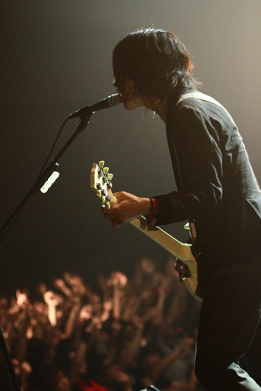 ホリエアツシ（Vo, G）