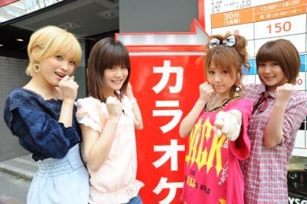 写真左から高橋愛、新垣里沙、田中れいな、光井愛佳。 (C)BS-TBS