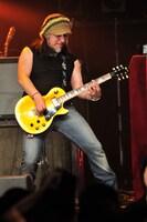 TAKASHI "CBGB" FUJITA