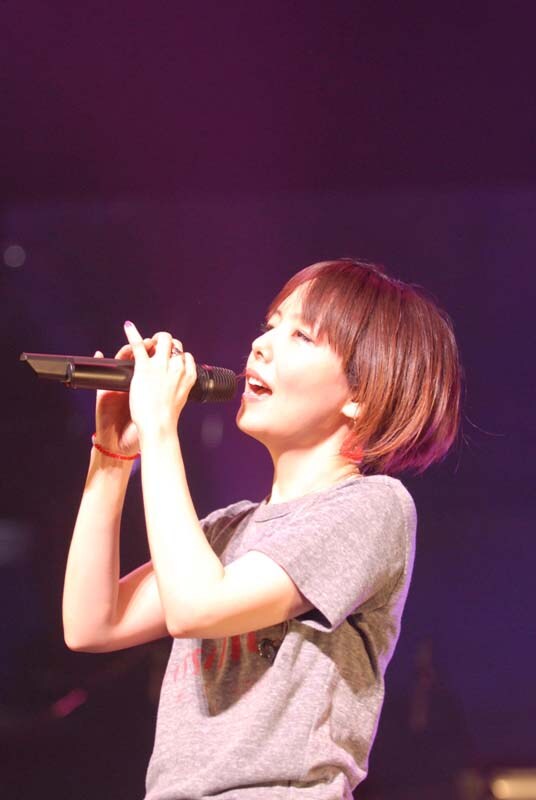 写真は5月11日の「Love Like Pop vol.14」東京・NHKホール公演より。