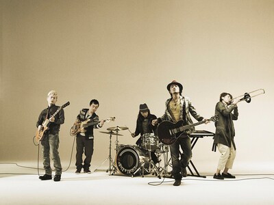 ナタリーPower PushではROCK'A'TRENCHのスペシャルインタビューを公開中。