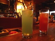 先行試聴イベントで参加者に提供された「HATSUKOI」ドリンク。