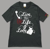 THE BAWDIESとタワーレコードのコラボTシャツ（ブラック）。