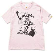THE BAWDIESとタワーレコードのコラボTシャツ（ベビーピンク）。