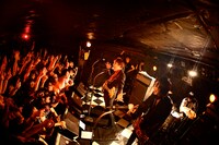 写真は5月15日の男性限定ライブ「I'm A Man」の様子。