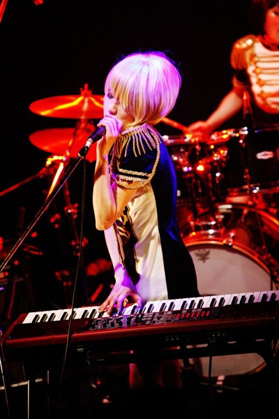 マリアンヌ東雲（写真は5月15日「サロン・ド・キノコ～恍惚の逃避行・札幌編」より）