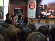 黒猫チェルシーインストアイベントの様子。