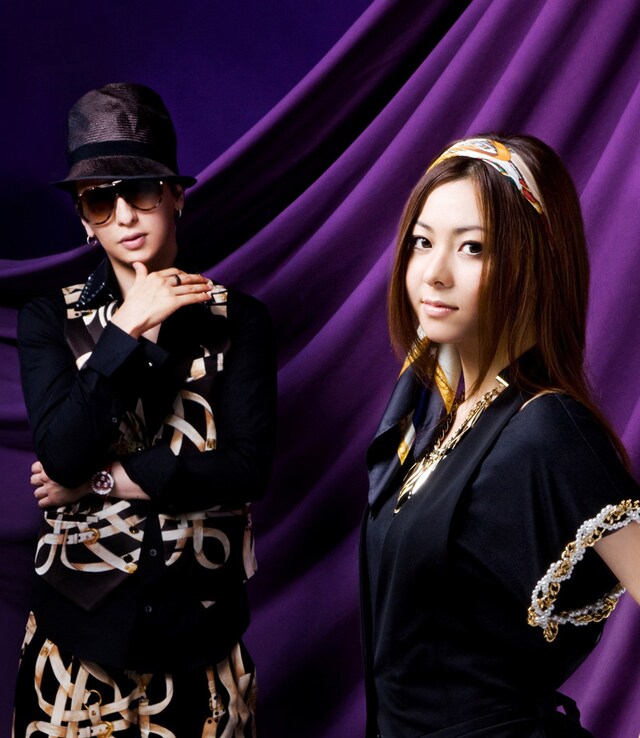 GIORGIO "13" CANCEMI（写真左）と、Mai.Kこと倉木麻衣（右）。