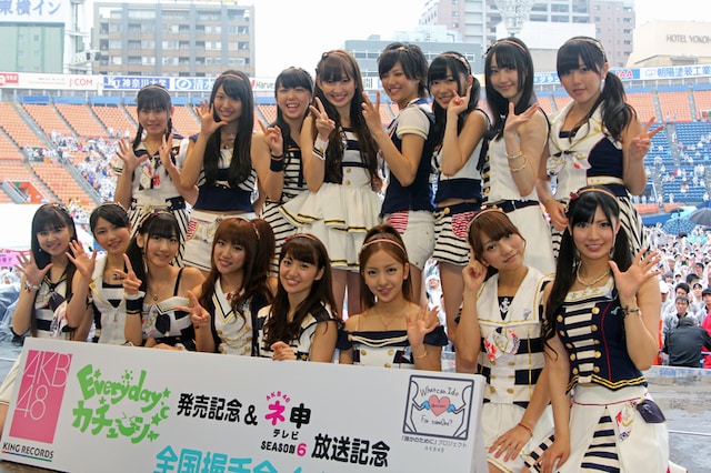 全国握手会イベントのフォトセッションより。