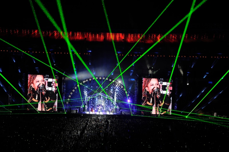 写真は初日28日の公演の模様。なお、ナタリーでは2日間の詳細レポートを本日29日夜に掲載予定。