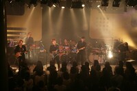 JAYWALKのライブの模様。
