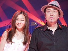 写真左から倉木麻衣、大澤誉志幸。