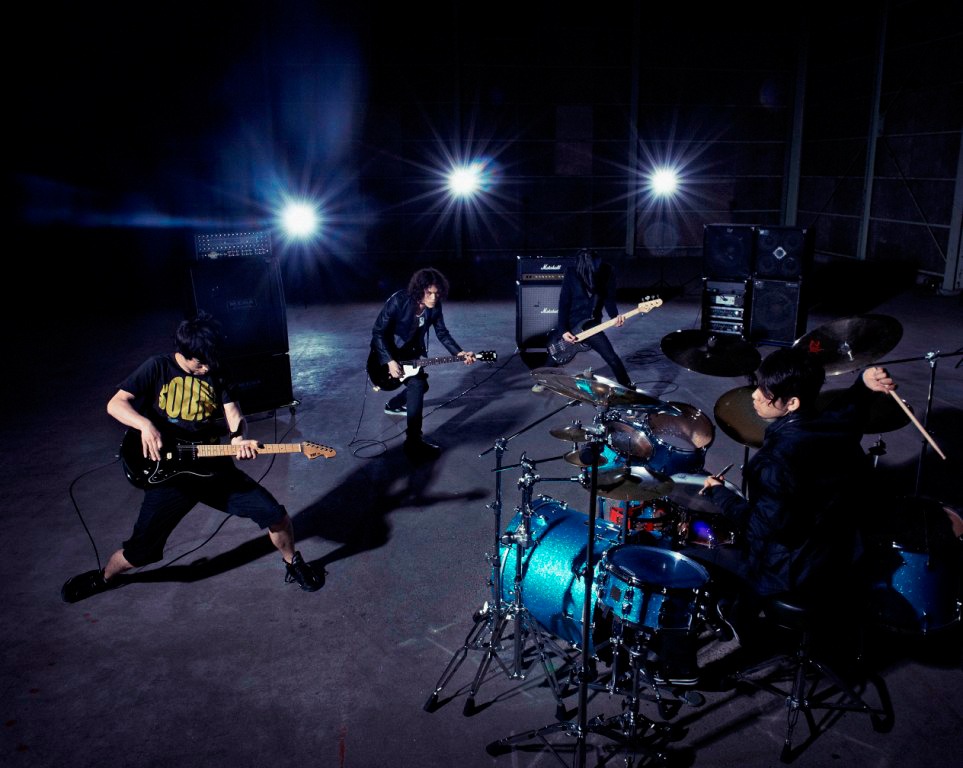 9mm Parabellum Bullet