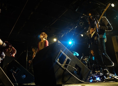 写真は「ギルガメッシュ WORLD TOUR 2011 "Here we go!!"」初日公演の模様。