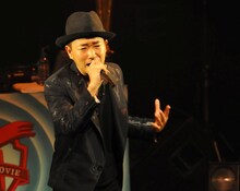 写真は6月4日の「SEAMO THE MOVIE～目指せ！バカデミー主演男優賞！～」札幌PENNY LANE24公演の模様（Photo by 原田直樹）。