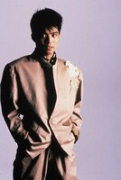 1986年当時の久保田利伸のアーティスト写真。