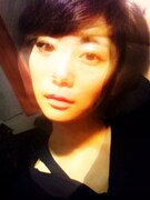 元RYTHEM新津由衣がソロ始動、週末Ustで新曲生演奏