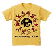 ツアーオフィシャルグッズTシャツ（バナナ）のイメージ写真。