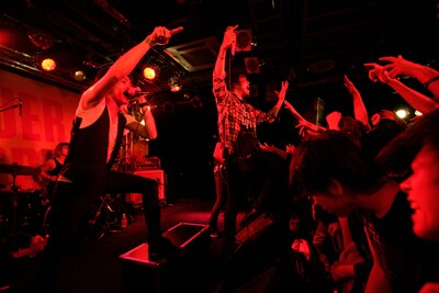 タワーレコード渋谷店インストアライブの様子。