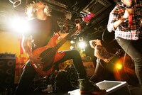 タワーレコード渋谷店インストアライブの様子。