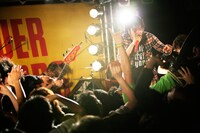 タワーレコード渋谷店インストアライブの様子。