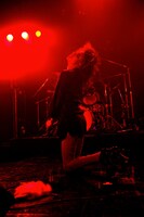 アヴちゃん（Vo）（Photo：岩根愛）