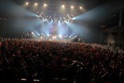 「NICO Touches the Walls TOUR 2011 PASSENGER ～We are Passionate Messenger～」ツアーファイナルの模様。