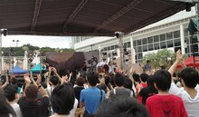 99RadioServiceの香港ライブの様子。