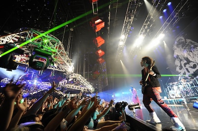 写真は「ムック“Maniac Parade 97～11”」の模様（撮影：緒車寿一）。