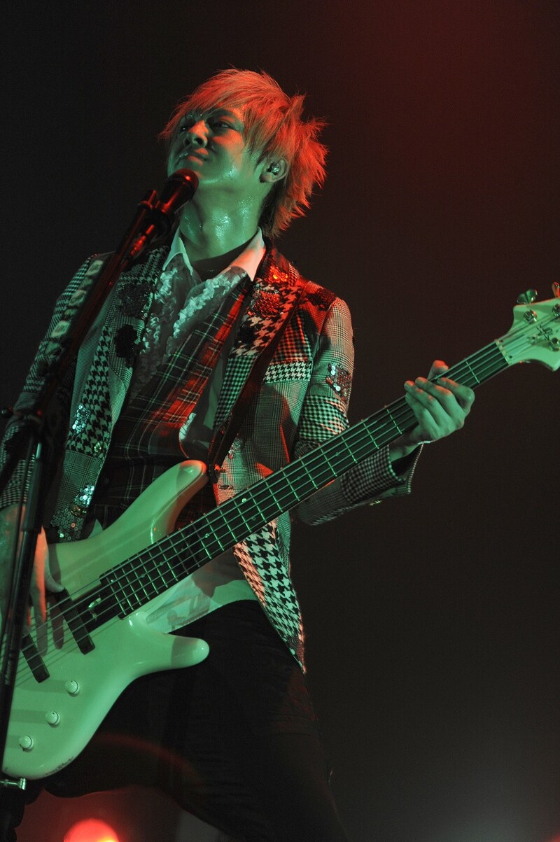 YUKKE（B）（撮影：緒車寿一）