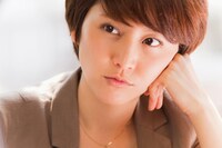長澤まさみが演じるのは雑誌編集者、みゆき役。Twitterで知り合った幸世に好意を抱く。