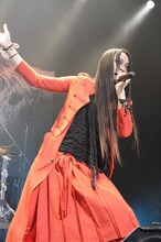 逹瑯（Vo）（撮影：緒車寿一）