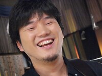 スタジオライブ収録時の秦基博。