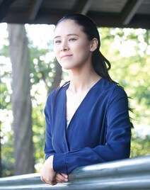 手嶌葵「コクリコ坂から」の世界を届けるホールコンサート