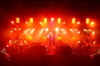 「Superfly『Mind Travel』リリース記念Free Live at 横浜赤レンガ倉庫」の模様。