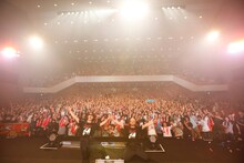 →Pia-no-jaC←は本日6月18日、東京・渋谷C.C.Lemonホールで全国ツアー「Travellin' Band Tour 2011」のファイナル公演を実施。約3時間半にわたり熱演を繰り広げた（写真は渋谷C.C.Lemonホール公演の様子）。