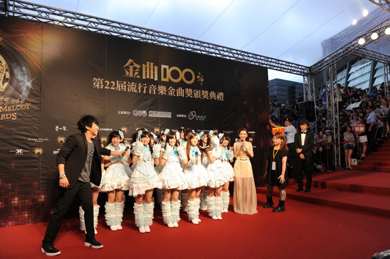 AKB48