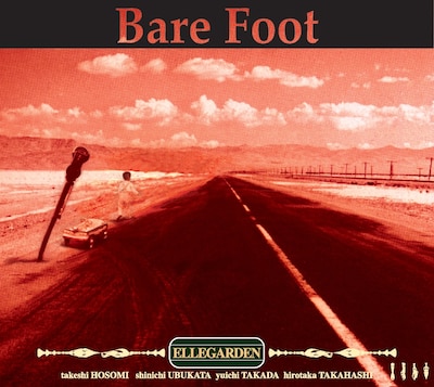 2001年10月リリースのシングル「Bare Foot」ジャケット。