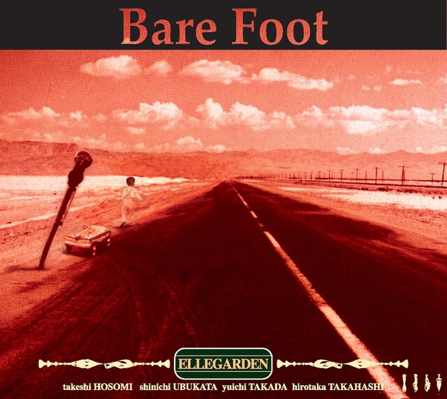 2001年10月リリースのシングル「Bare Foot」ジャケット。