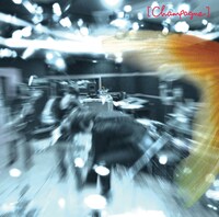 写真はニューシングル「言え」ジャケット。